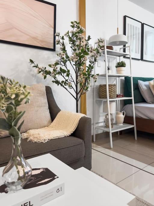 One Uptown Residences Bgc Taguig Buitenkant foto