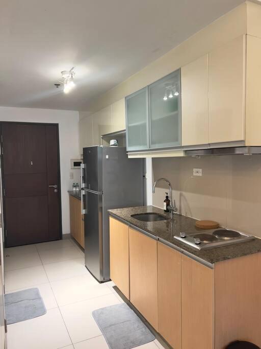 One Uptown Residences Bgc Taguig Buitenkant foto